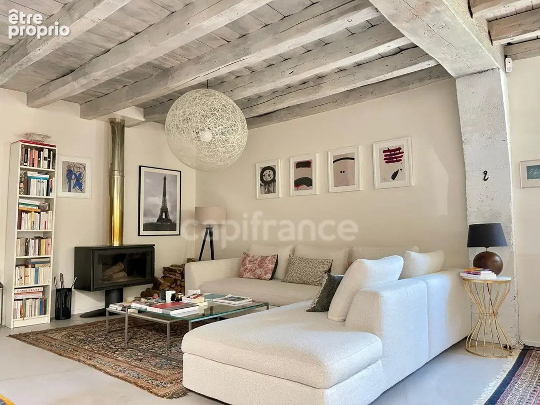 PRÉVESSIN-MOËNS – Ancienne forge du XIXᵉ transformée en loft – 187 m² – 3 chambres – Jardin - photo 23