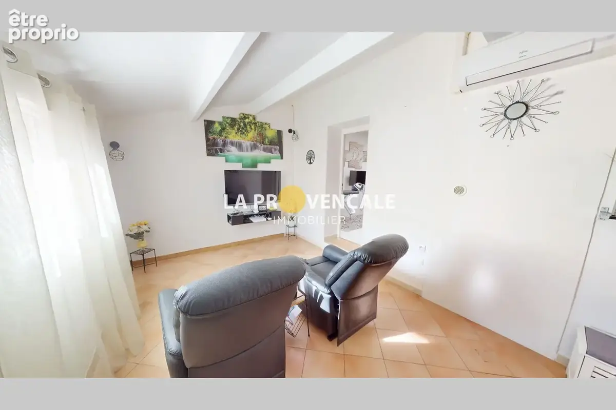 Maison 3 pièces 65 m² à vendre à Greasque (13850) - photo 9