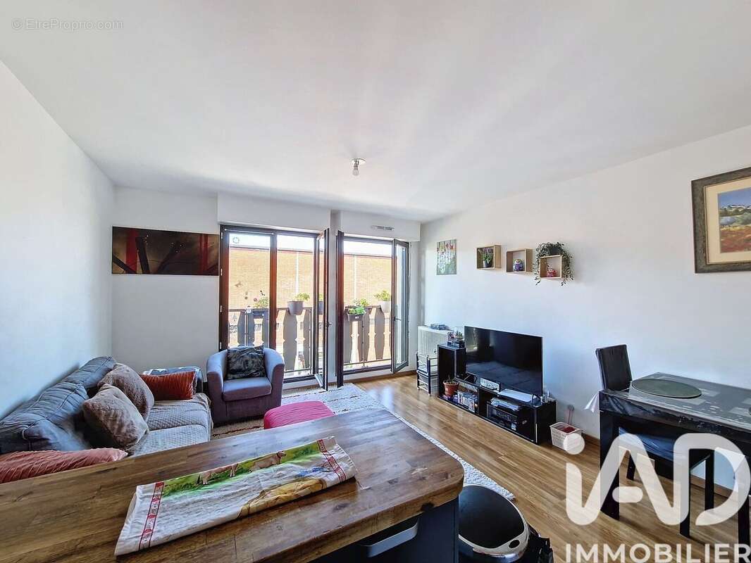 Photo 3 - Appartement à AUBERVILLIERS