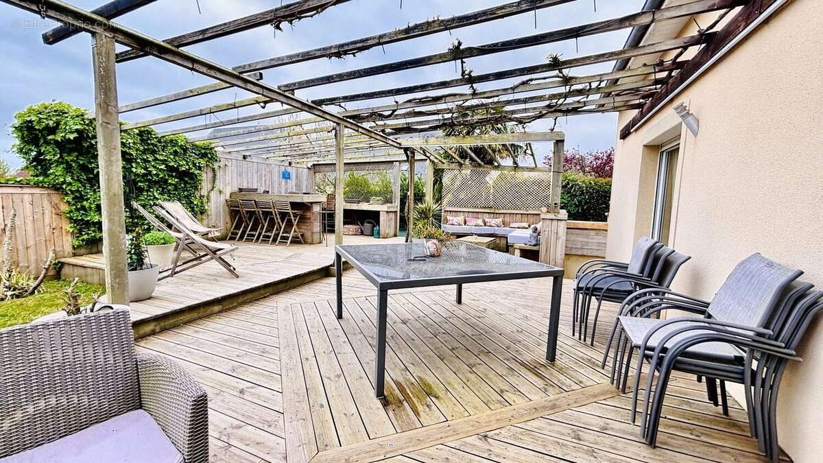 Maison à BLAINVILLE-SUR-ORNE