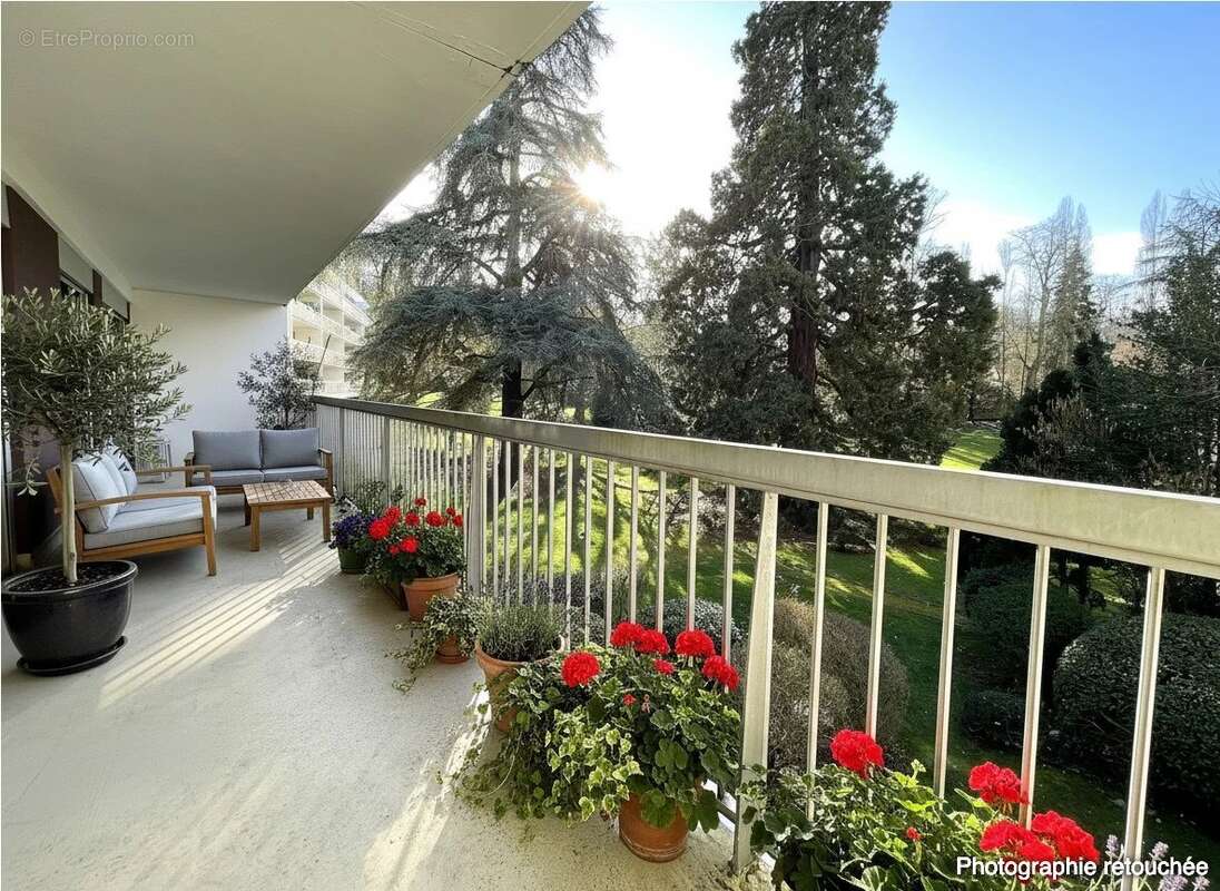 Appartement à VILLE-D'AVRAY
