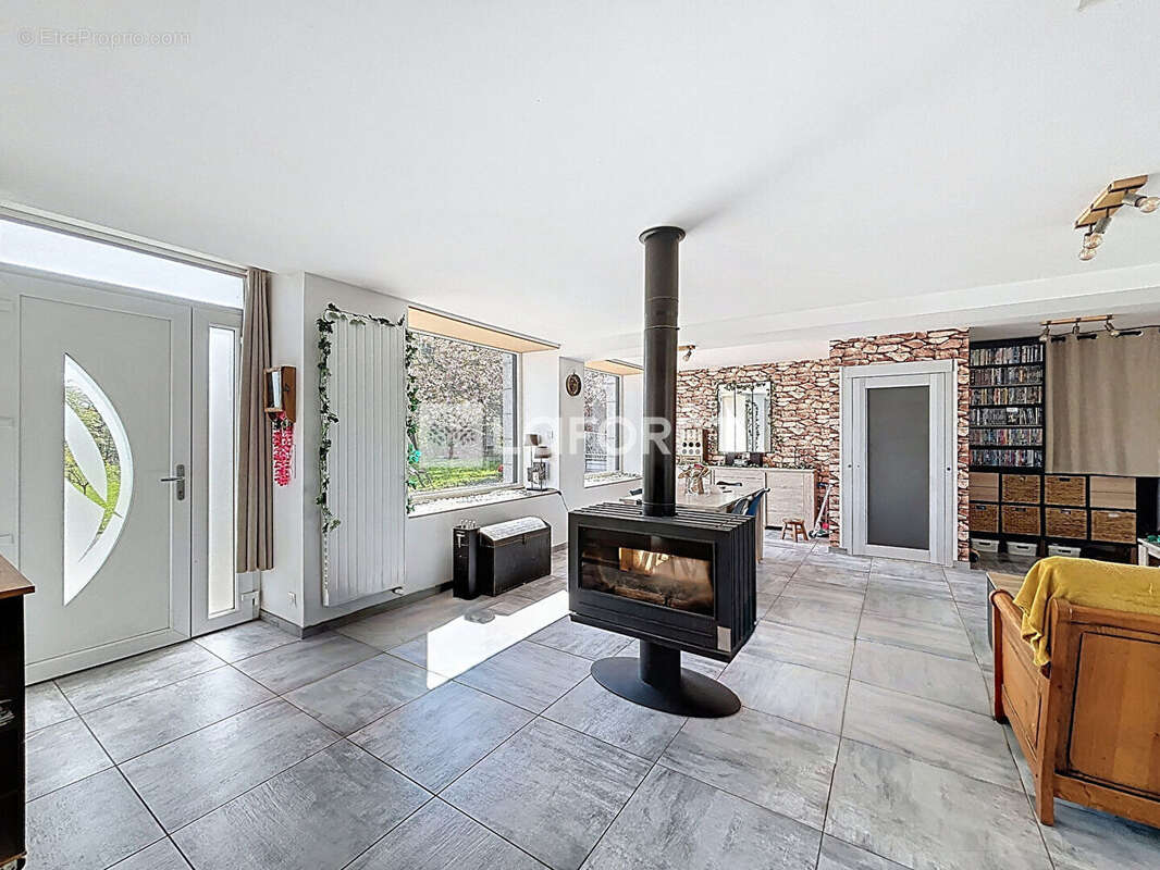 Maison à LA FERRIERE-AUX-ETANGS
