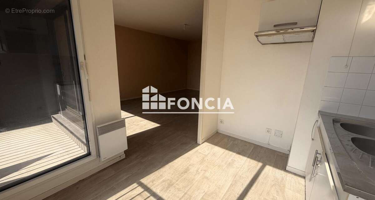 Appartement à SAINT-JACQUES-DE-LA-LANDE