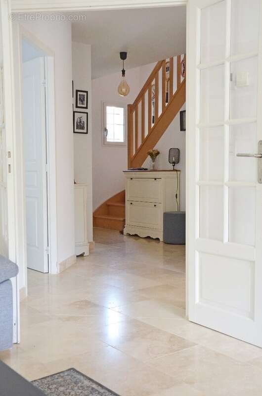 Maison à CHATEAUFORT