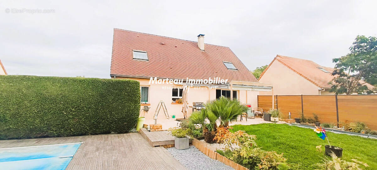 Maison à SAINT-GEORGES-DU-BOIS