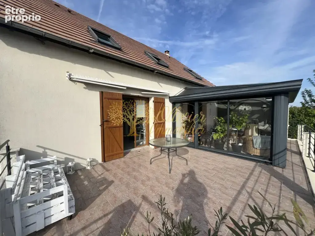 Pavillon familial avec piscine - photo 18