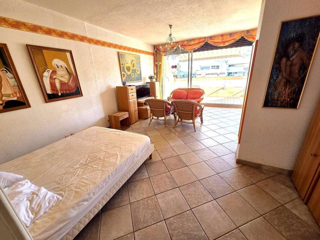 Appartement 31 m² à Agde  - photo 4