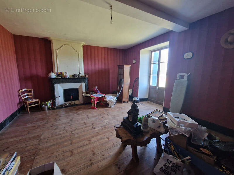 Maison à TONNAY-BOUTONNE
