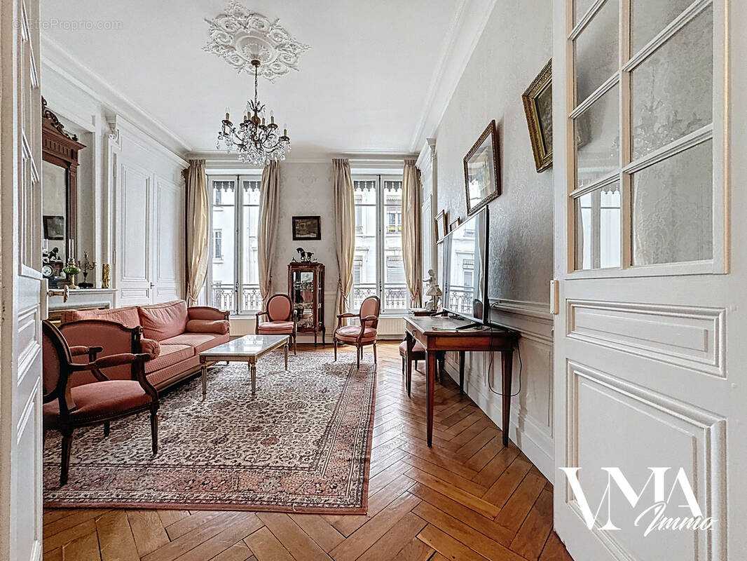 Appartement à LYON-6E