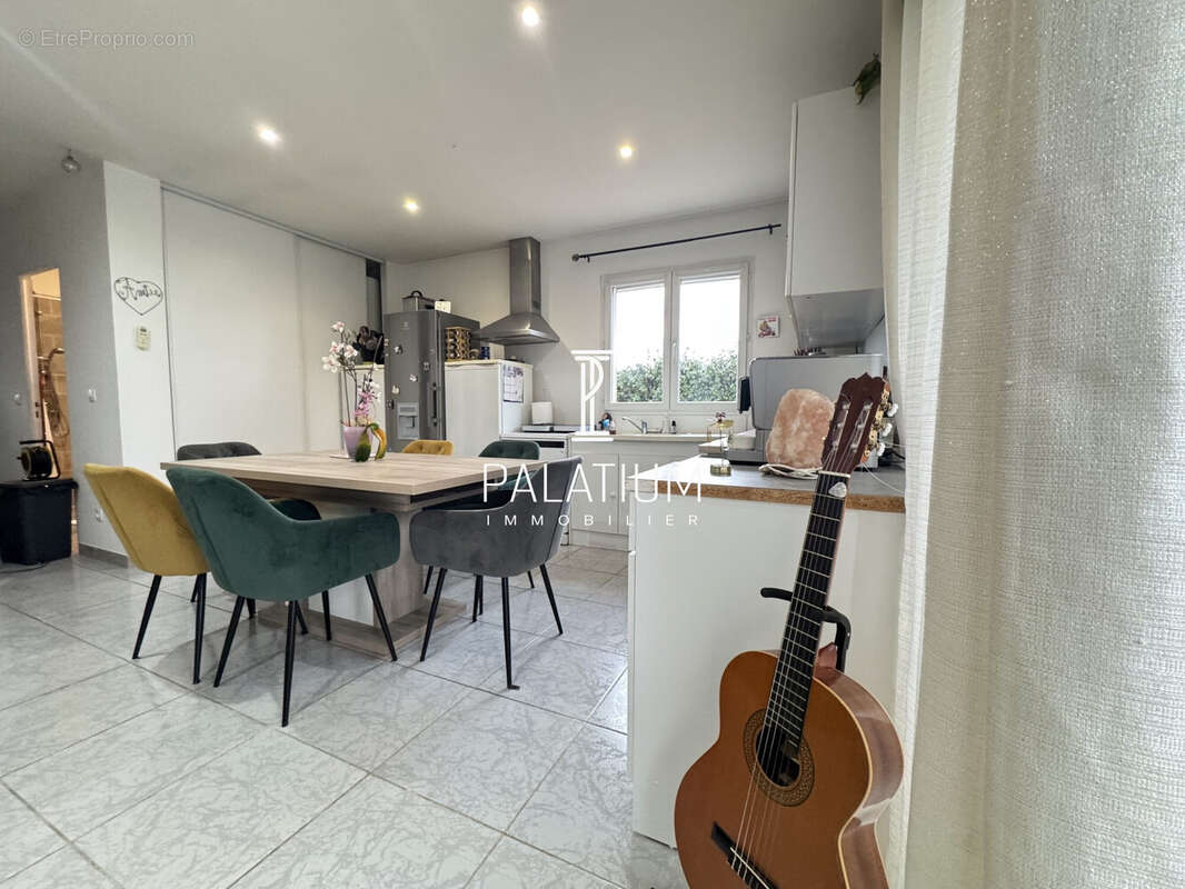 Maison à VILLENEUVE