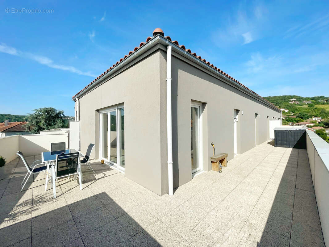 Appartement à GIVORS