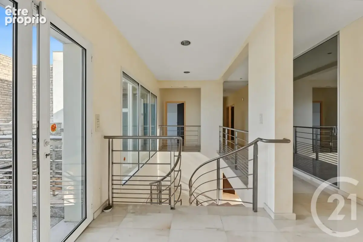 Maison 8 pièces 383 m² à vendre à L'isle-En-Dodon (31230) - photo 15