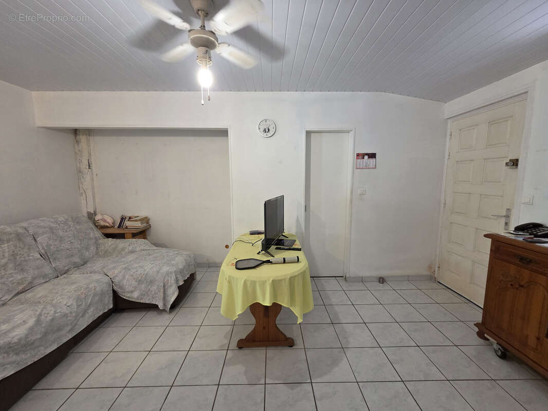 Maison à LES TROIS-ILETS