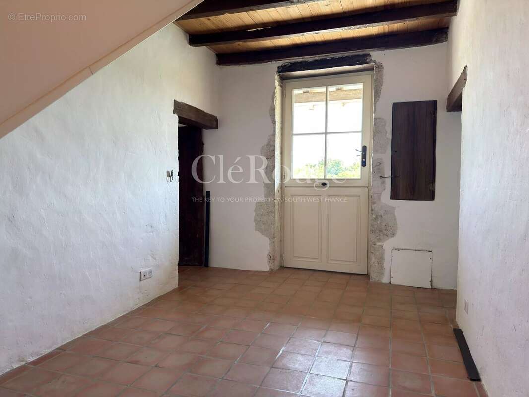Proche d'Eymet – Ancien domaine du XVe siècle avec maison d'amis, piscine à débordement et près de 4 hectares - photo 37