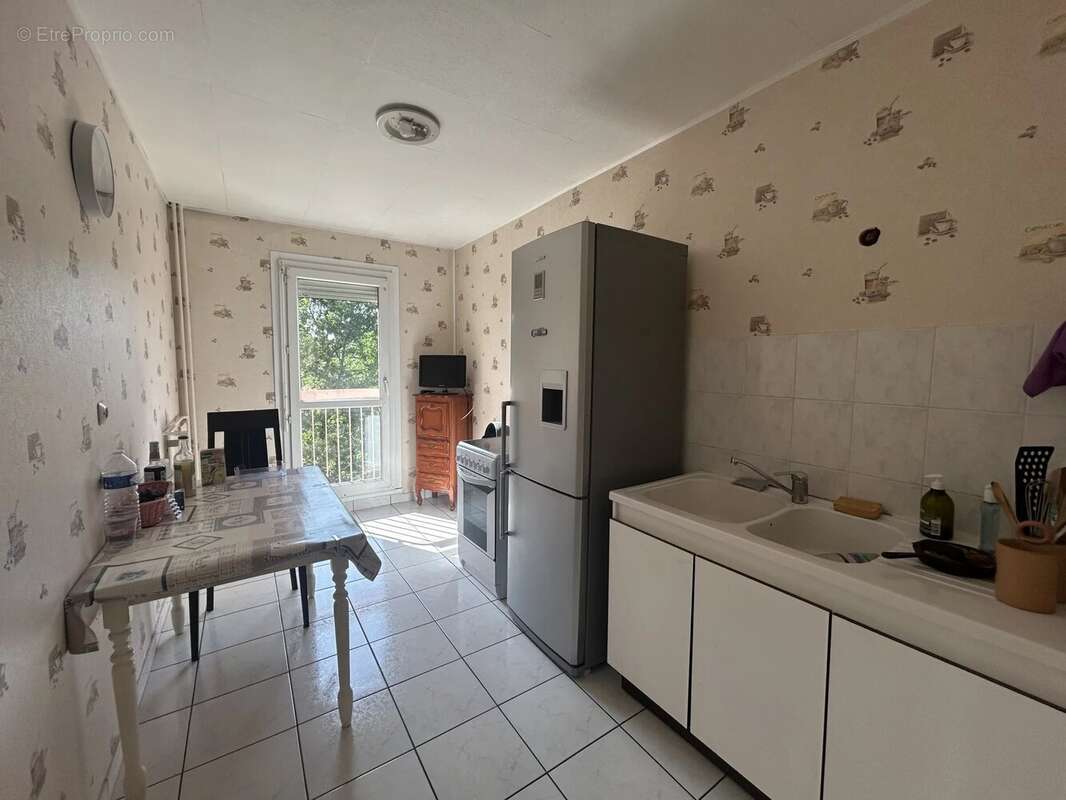 Appartement à SAINT-ETIENNE