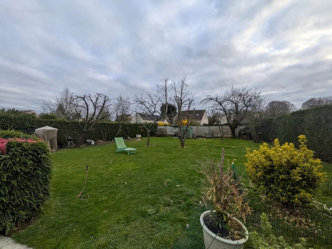 Maison à COULOMMIERS