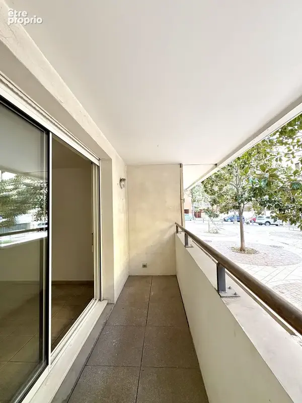 Aix-en-provence   t2 de 46,25 m2 avec terrasse   emplacement privilégié, allées provençales - photo 9