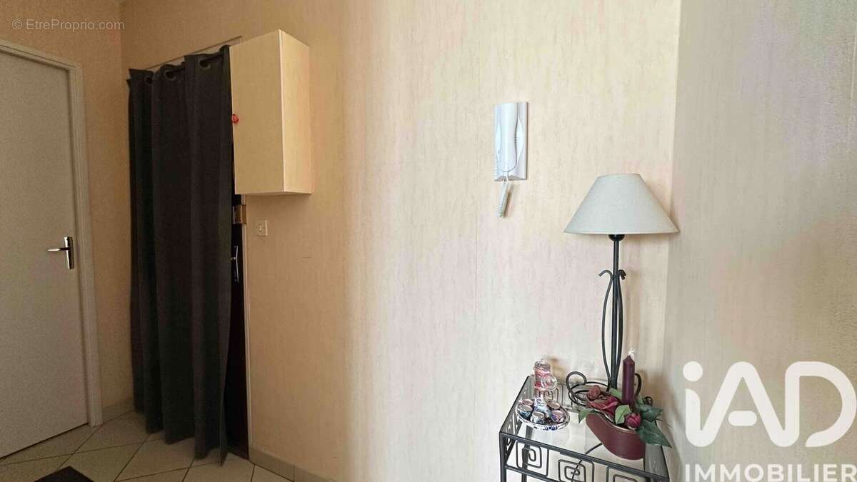 Photo 7 - Appartement à HOUILLES