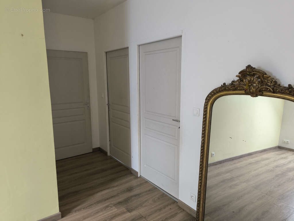 Maison à AUNAY-EN-BAZOIS