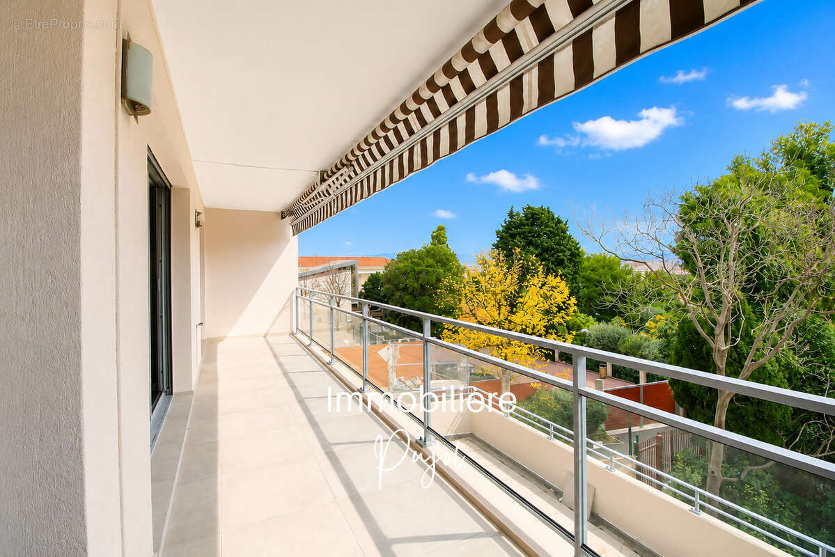Appartement à MARSEILLE-6E