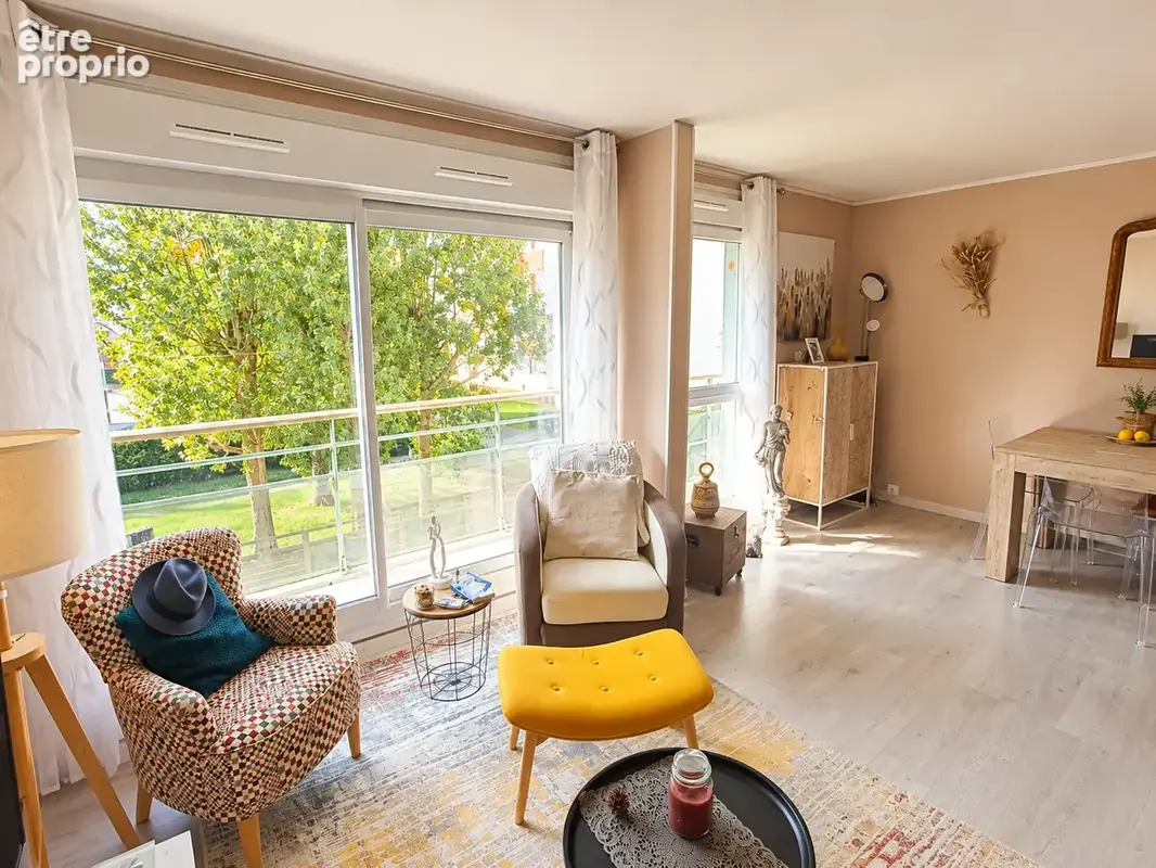 Bel Appartement sur les Hauteurs de Dieppe avec Ascenseur, Cave, Balcon et Stationnement - photo 5
