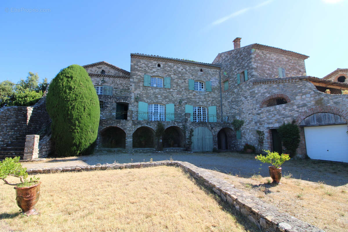 Maison à ROUSSON