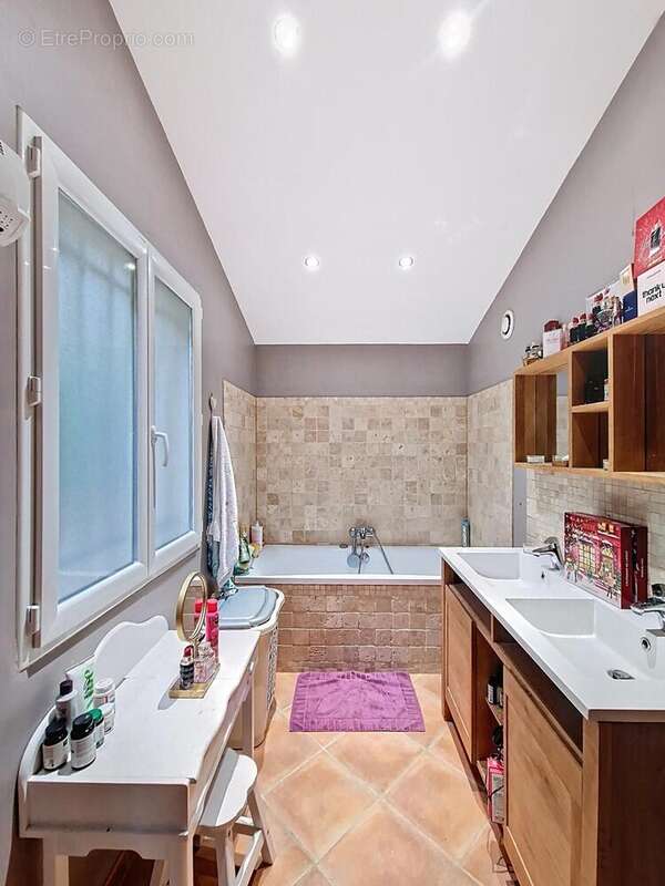 Photo 8 - Maison à CAUMONT-SUR-DURANCE