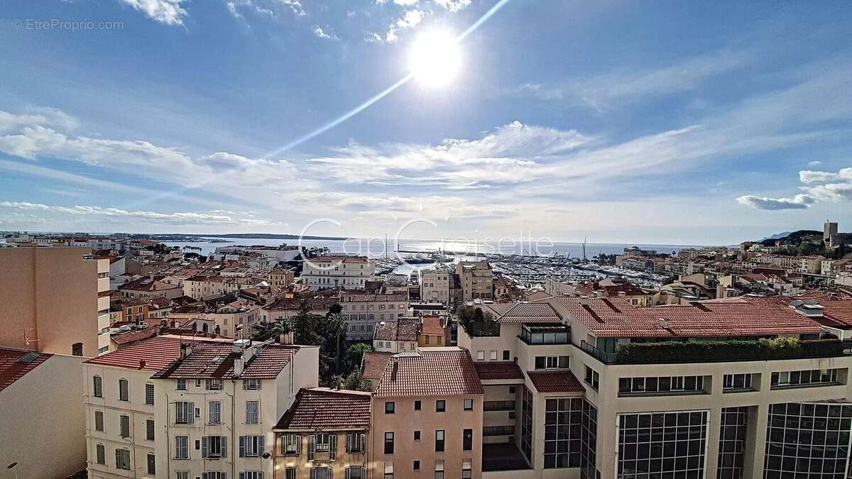 Appartement à CANNES