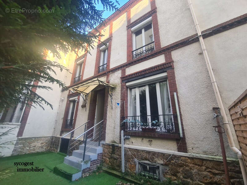 Maison à NOISY-LE-SEC