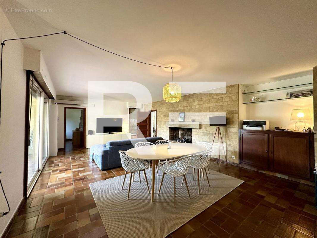 Maison à CAISSARGUES