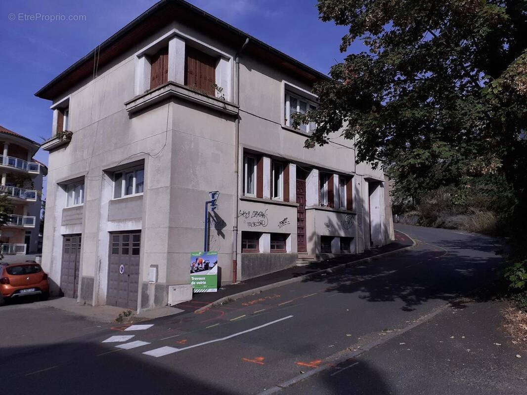 Photo 1 - Maison à SAINT-CHAMOND