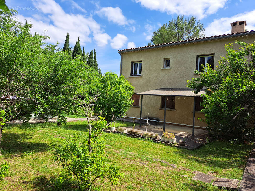 Maison à ESPERAZA