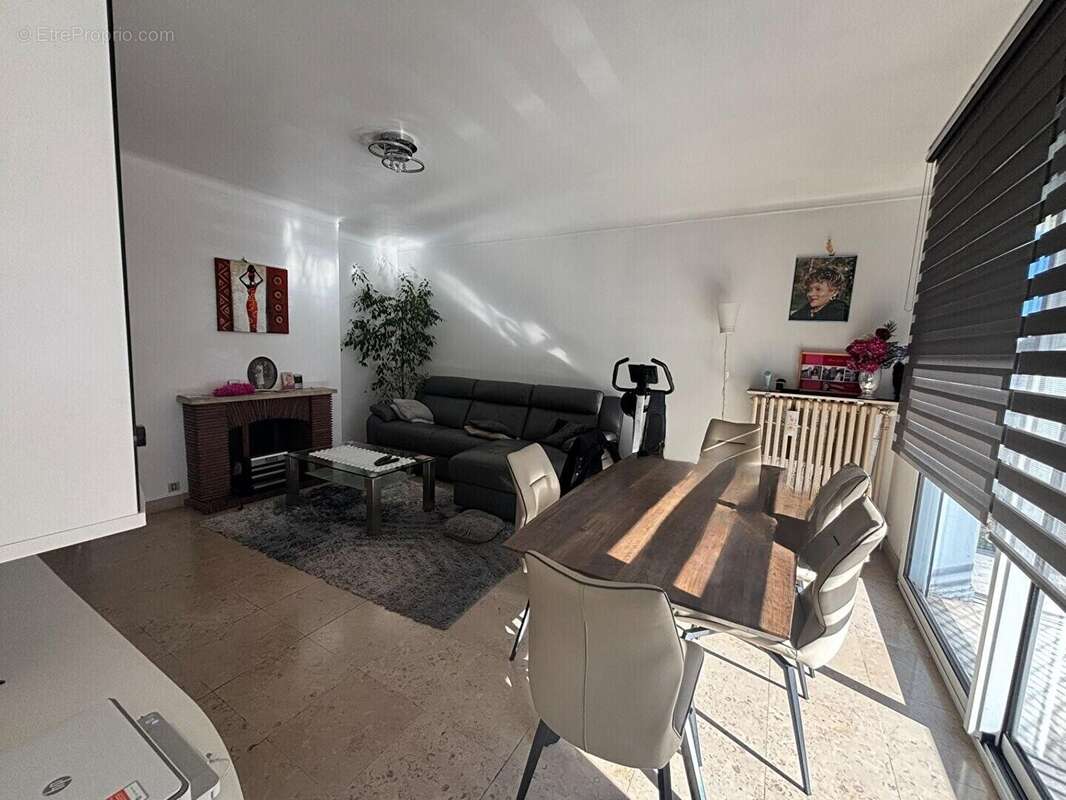 Maison à JOUE-LES-TOURS