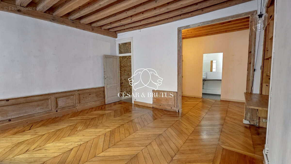 Appartement à LYON-1E