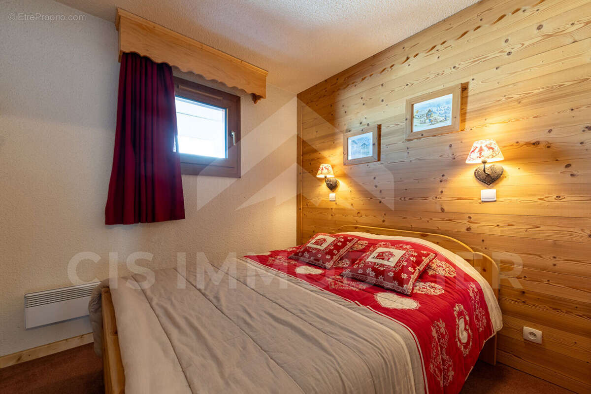 Appartement à LES ALLUES