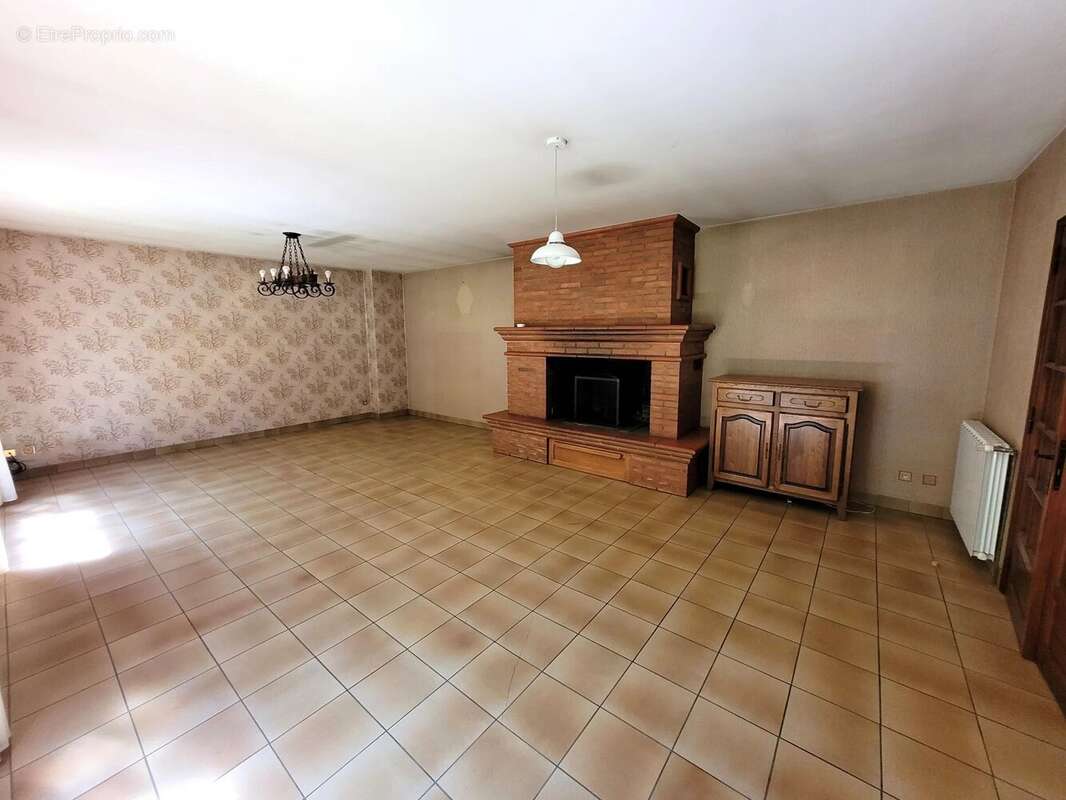 Maison à MONTRABE