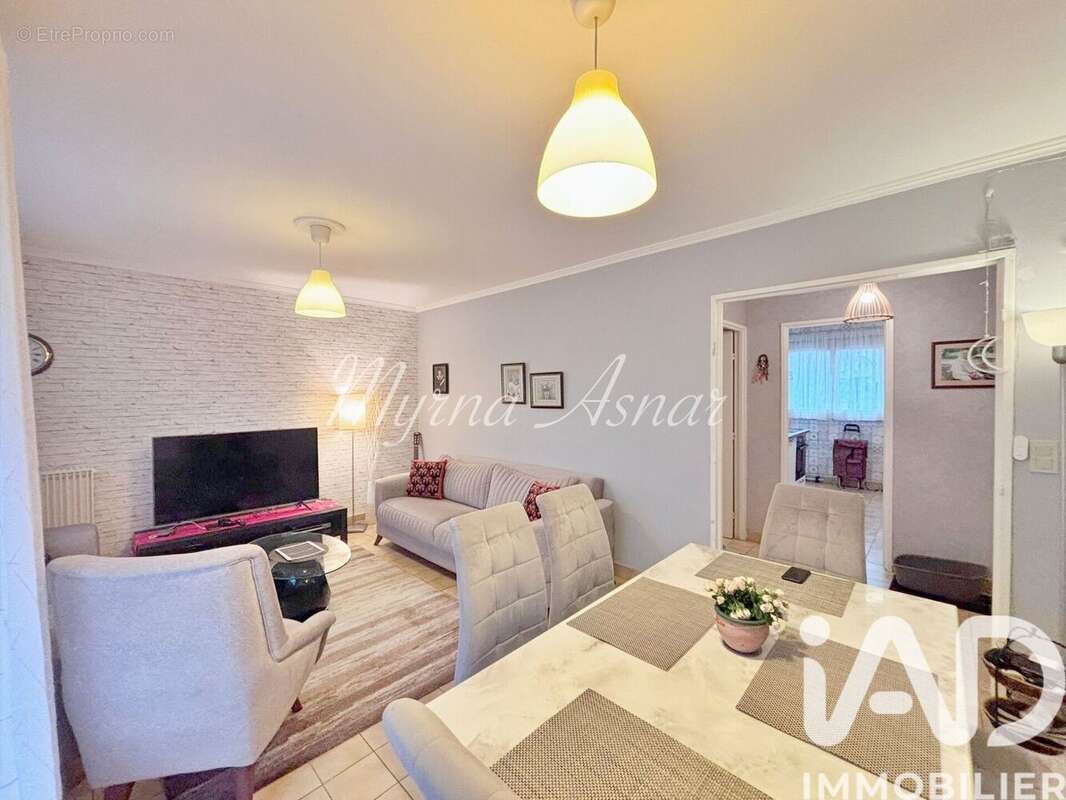 Photo 3 - Appartement à MORANGIS