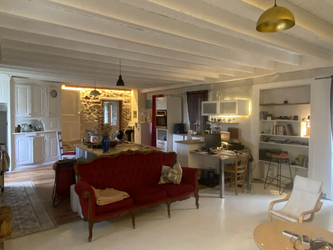 Maison à ARFEUILLES