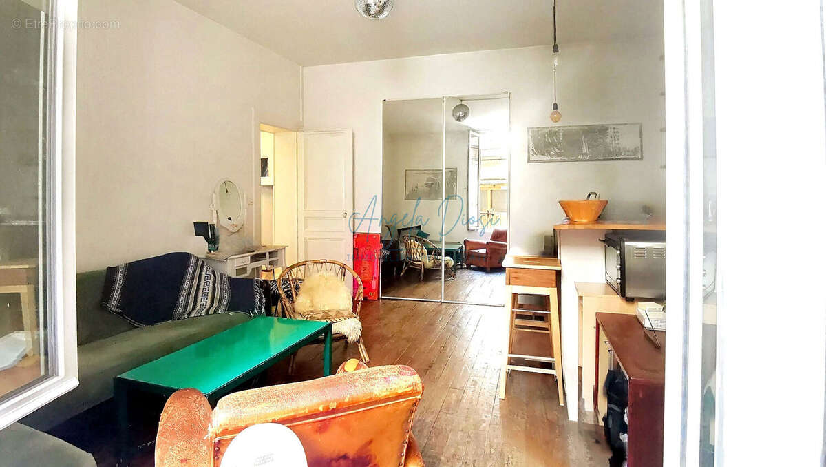 Appartement à PARIS-11E