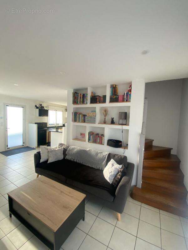 Maison à TOURVILLE-SUR-ODON