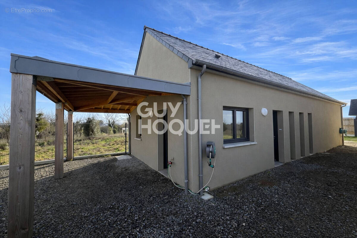 Maison à DOL-DE-BRETAGNE