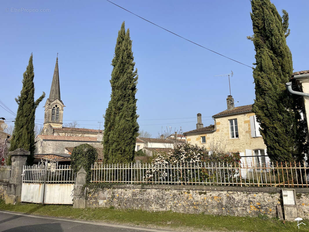 Maison à VILLANDRAUT