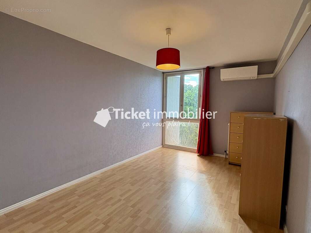 Appartement à FENOUILLET