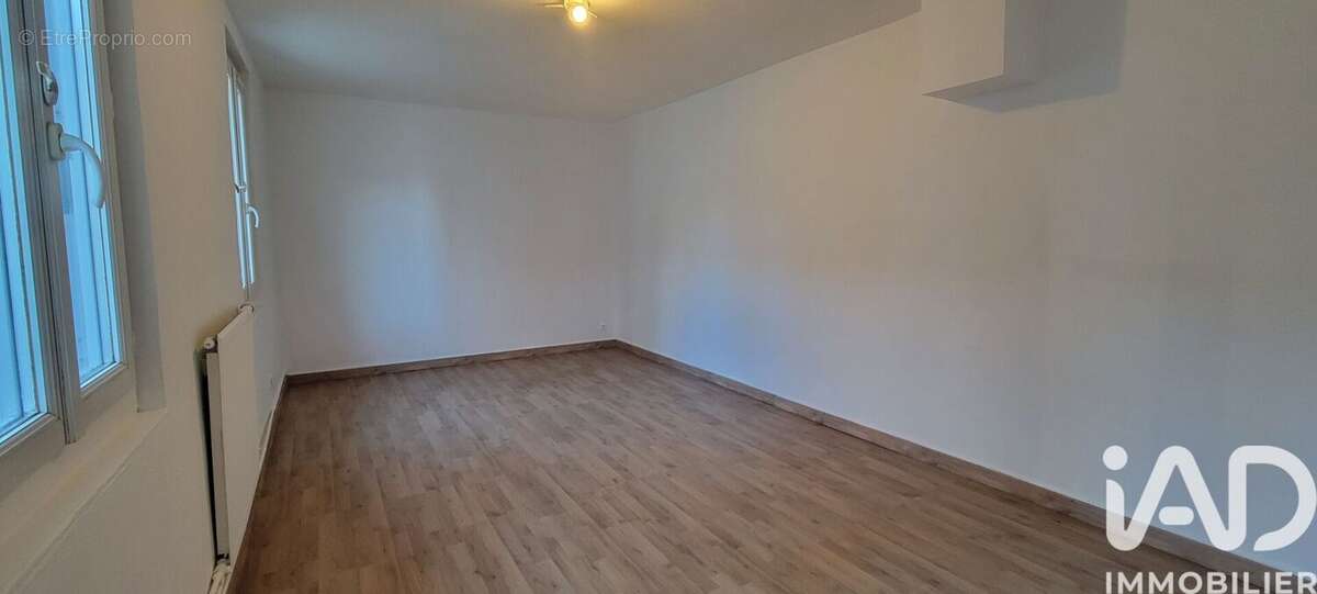 Photo 5 - Maison à SAINT-ETIENNE-DU-ROUVRAY