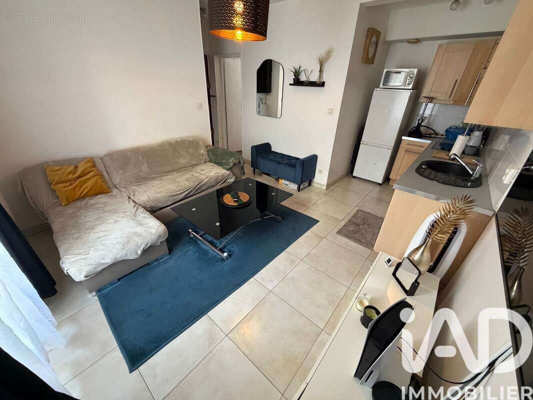 Photo 2 - Appartement à CORBEIL-ESSONNES