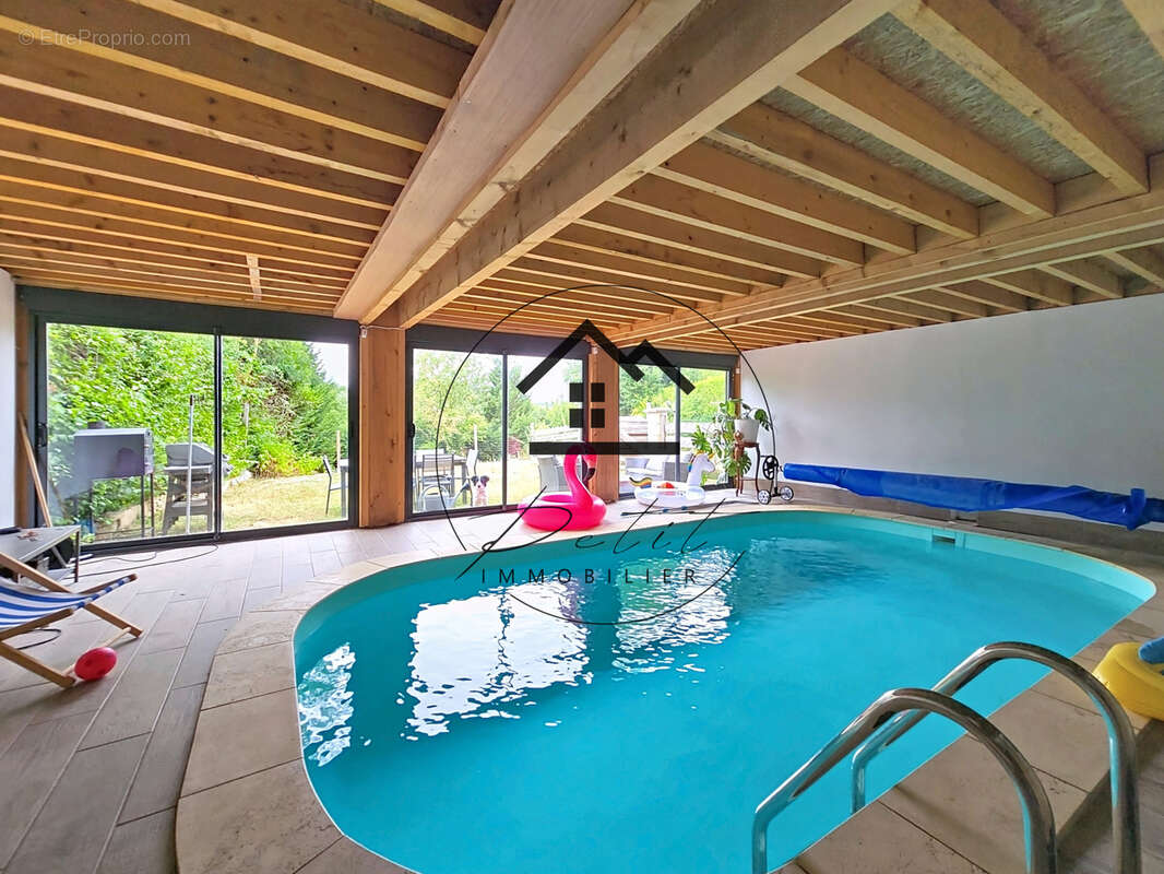 Coup de cœur à mouy   155 m2   piscine chauffée intérieure   811 m2 de terrain - photo 16