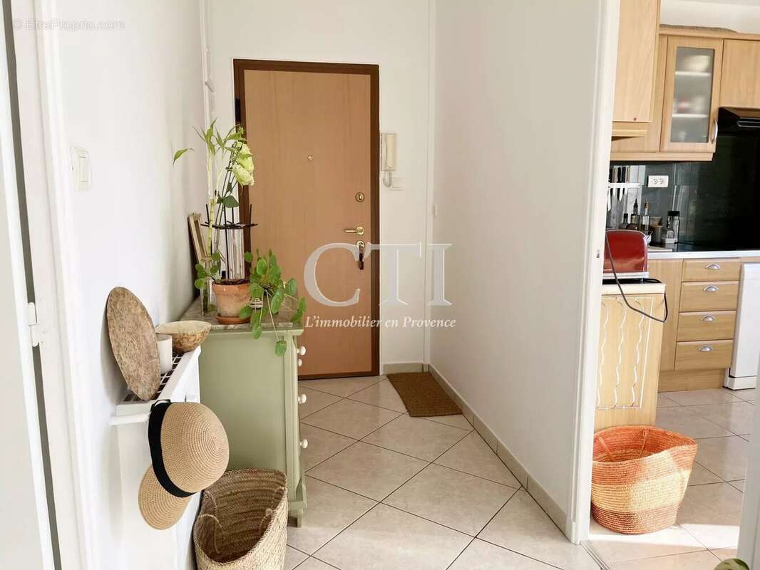 Appartement à NYONS