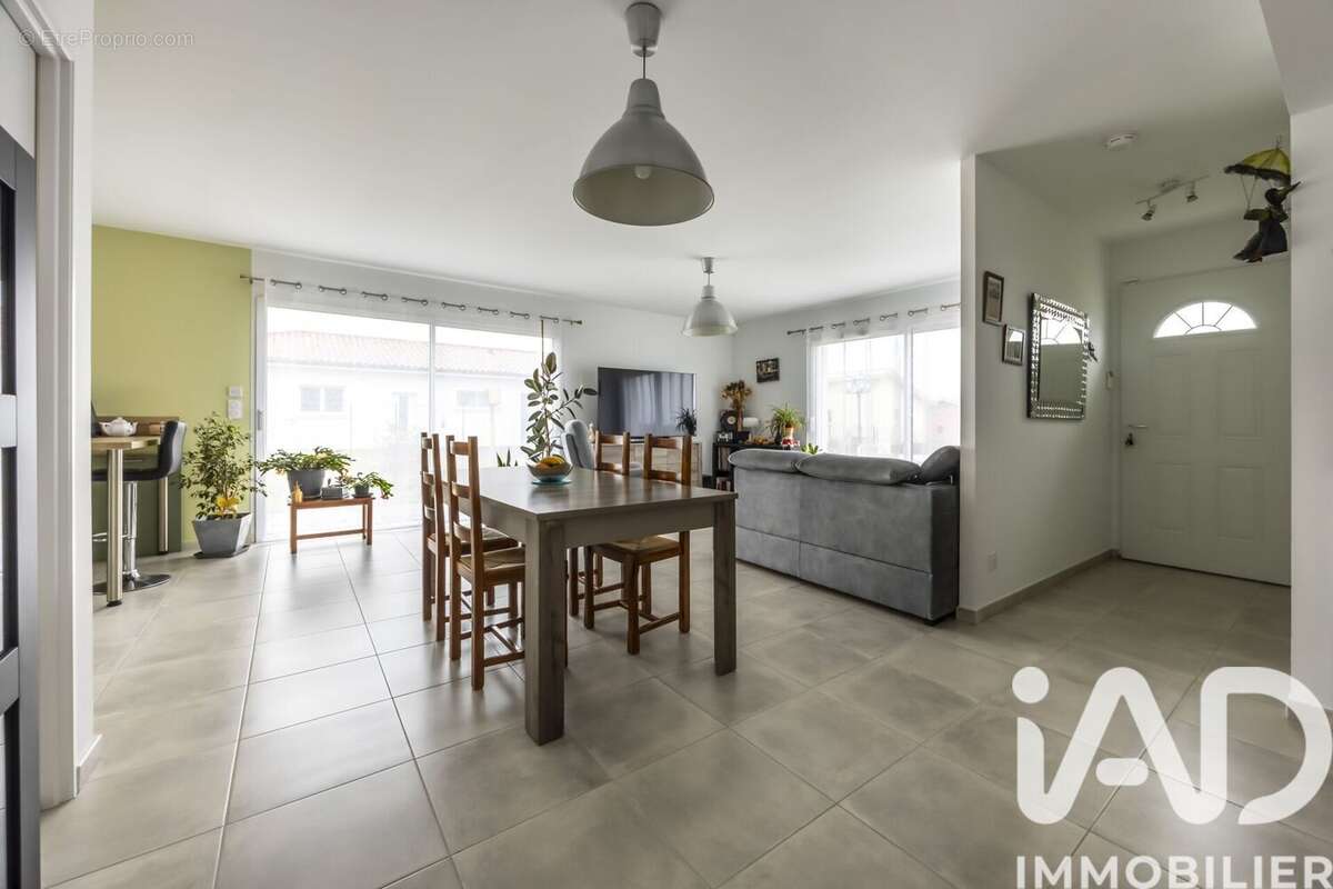 Photo 2 - Maison à RIVIERE-SAAS-ET-GOURBY