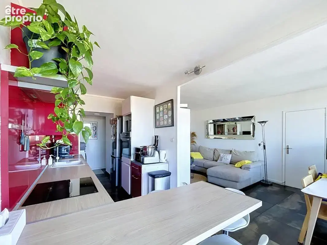 LYON 9e-82 M2- 3 chambres avec balcon-Vue panoramique - photo 12