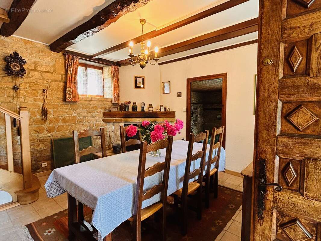 Maison de campagne avec maison d'amis, piscine et jardins privés près de Gourdon - photo 3
